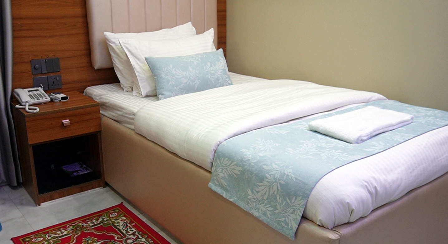 Super Deluxe (Single Bed)
